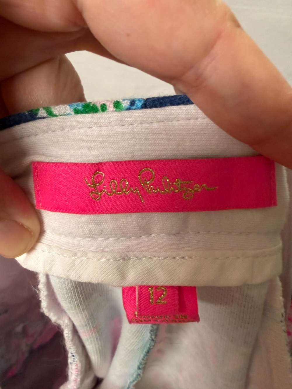 Lilly Pulitzer Scalloped Edge Shorts - size 12 - Picture 6 of 7